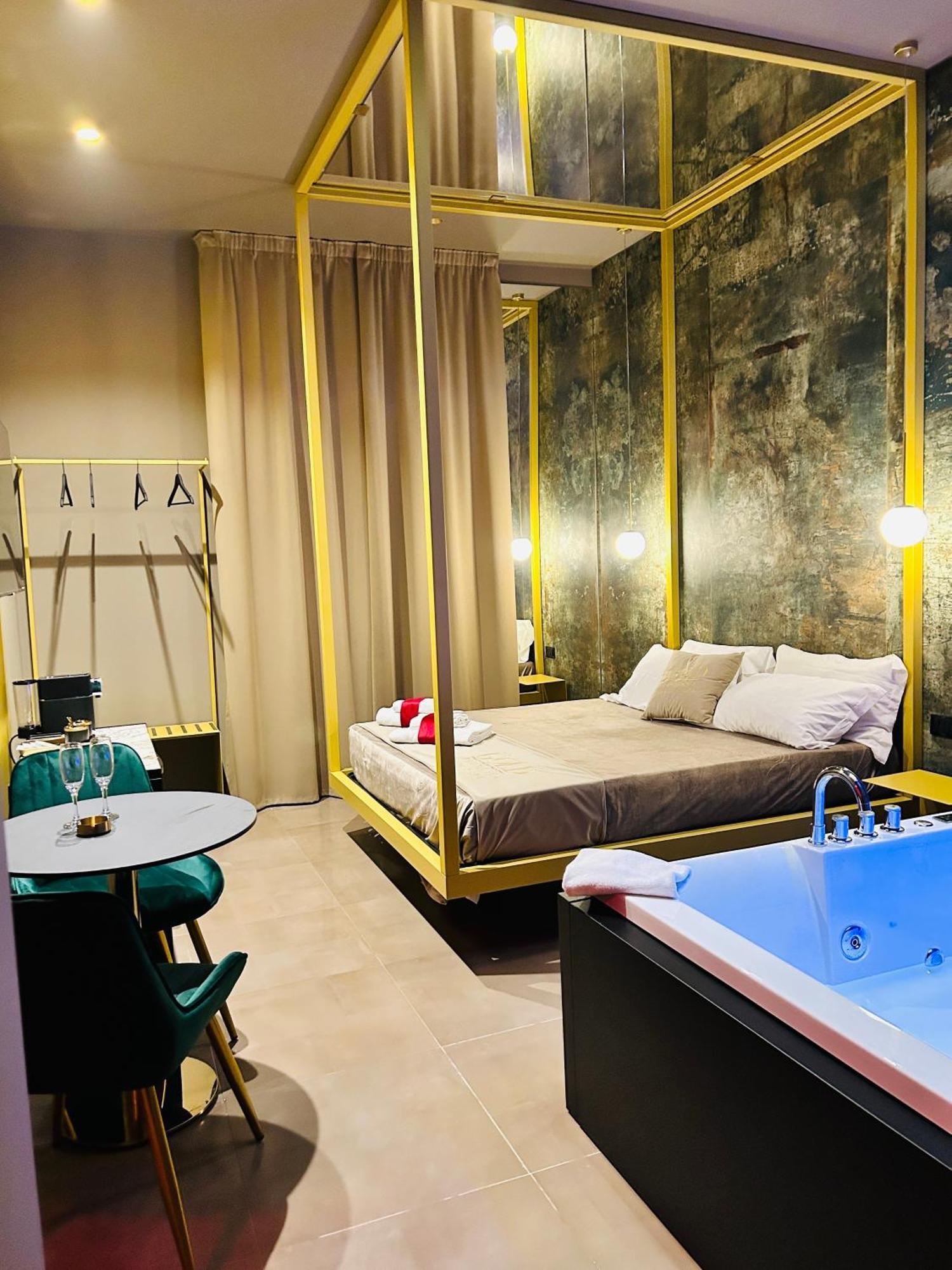 Gold Boutique Suite & Spa Палермо Экстерьер фото